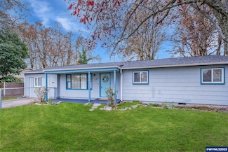 191 W Cedar Dr, Lebanon, OR 97355