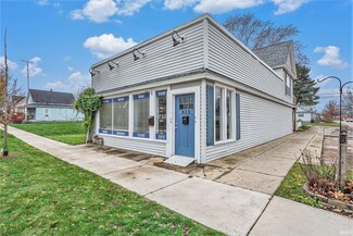 825 N Center St, Plymouth, IN 46563