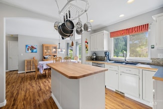 5670 N Citadel Way, Boise, ID 83703