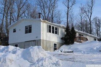 30 Eagle Rock Rd, Ghent, NY 12075
