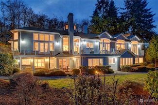 200 Montgomery Ct, Port Ludlow, WA 98365