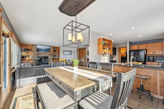 411 Ridge Rd Unit B, Osceola, WI 54020