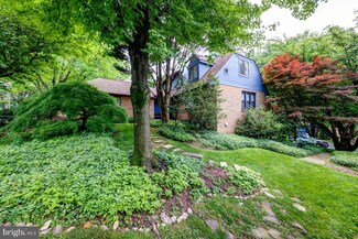 10 Painters Ln, Chesterbrook, PA 19087