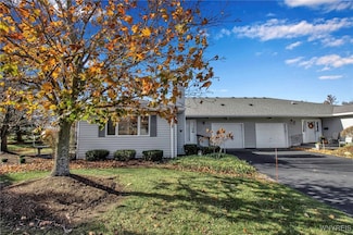 5861 Goodrich Rd Unit 3D, Clarence Center, NY 14032