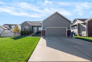 301 E Stone Path St, Derby, KS 67037
