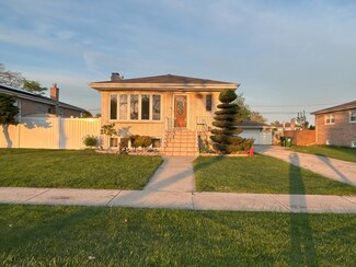 8209 S Oketo Ave, Bridgeview, IL 60455