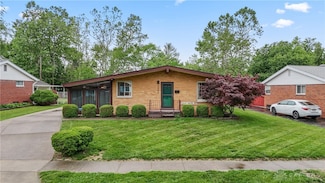 3505 Pobst Dr, Dayton, OH 45420