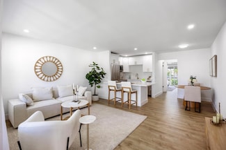 480 Horizons W Unit 207, Boynton Beach, FL 33435