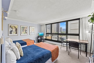 134 Kapahulu Ave Unit 618, Honolulu, HI 96815