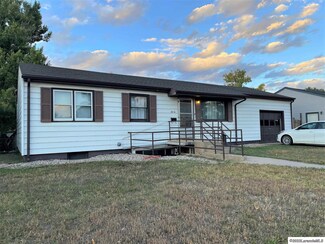 707 Reynolds St, Laramie, WY 82072