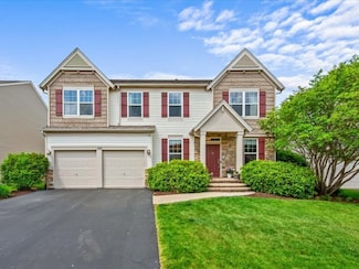 195 E Clover Ave, Cortland, IL 60112