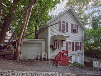 5 Jay St, Fitchburg, MA 01420