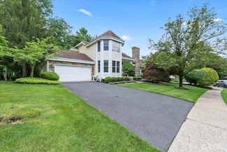 11 Angelica Ct, Princeton, NJ 08540