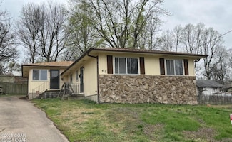 417 W Spring St Unit A, Neosho, MO 64850