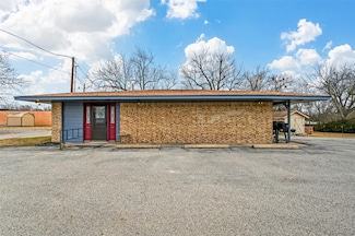 1700 Washington St, Commerce, TX 75428