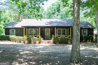 175 Briarwood Cir, Americus, GA 31709