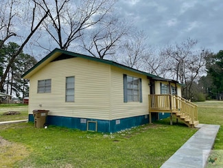 109 Pecan St, Redwater, TX 75573