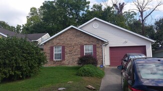 2013 Monarch Dr, Middletown, OH 45044