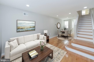 2044 E Sergeant St, Philadelphia, PA 19125