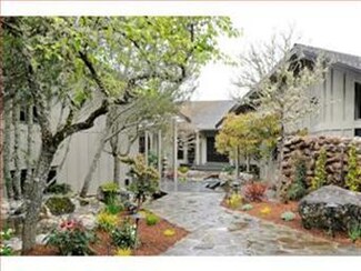 30 Vista Verde Way, Portola Valley, CA 94028