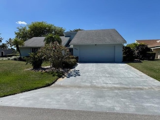 6220 Celadon Cir, West Palm Beach, FL 33418