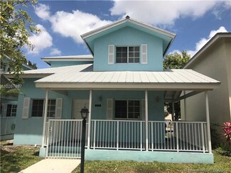 325 NW 19th Ln Unit 30, Miami, FL 33136