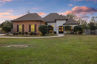 42527 Ott Ln, Hammond, LA 70403