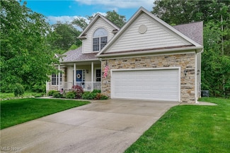 536 Silver Creek Dr, Doylestown, OH 44230