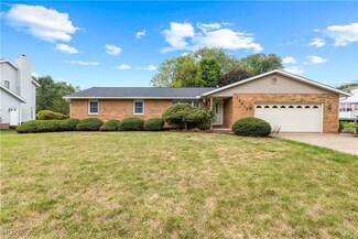 12617 Springwater Ave NW, Uniontown, OH 44685
