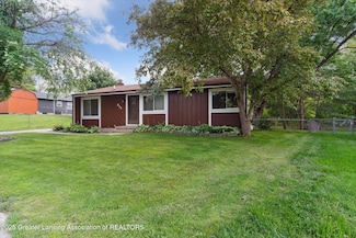 311 Lama Cir, Lansing, MI 48911