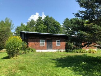 660 Johnson Flat Rd, Clinton, ME 04927