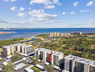 2700 Cove Cay Dr Unit 2F, Clearwater, FL 33760