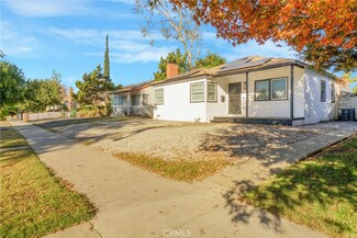 15035 Bassett St, van Nuys, CA 91405