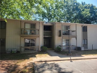 2230 Sunderland Rd Unit 37E, Winston Salem, NC 27103
