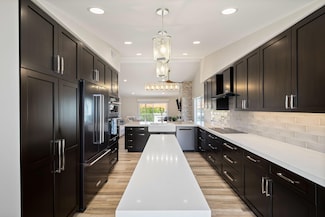 291 Vista Royale Cir W Unit 291, Palm Desert, CA 92211