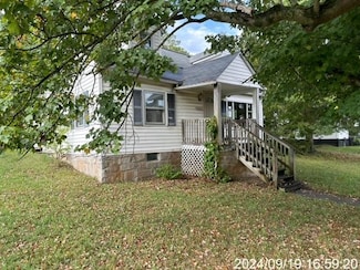 1005 Thornton Ave, Princeton, WV 24740