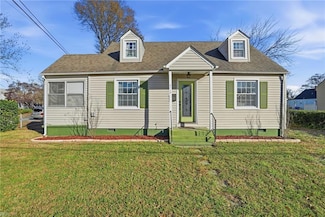 8718 Tidewater Dr, Norfolk, VA 23503