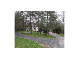 7090 Allyn Rd, Garrettsville, OH 44231
