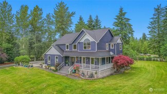 9338 Delta Line Rd, Blaine, WA 98230