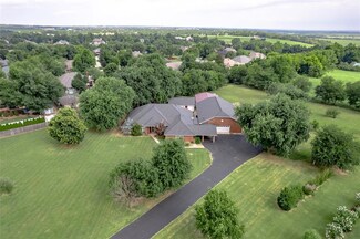 18537 Thunder Ridge, Norman, OK 73072