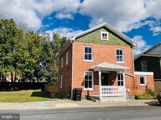 20 W Clifford St, Winchester, VA 22601