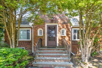 423 Central St, Saugus, MA 01906