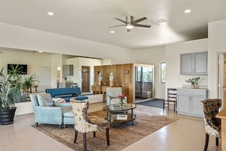 12 Cielo Sonrisa Ct, Santa Fe, NM 87506