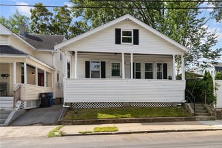 274 Northup St, Cranston, RI 02905