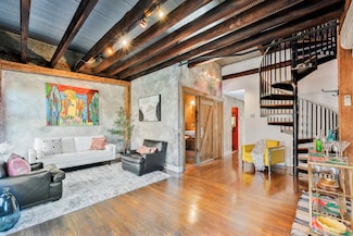 463 W 47th St Unit 4, New York, NY 10036