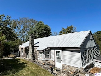 2191 Wells Landing Rd, Danville, KY 40422