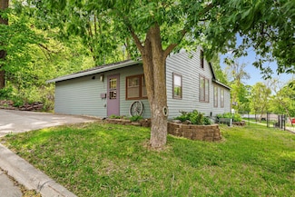 108 Benjamin St, Jackson, MN 56143