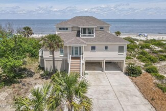 146 Harbor Dr N, Saint Helena Island, SC 29920