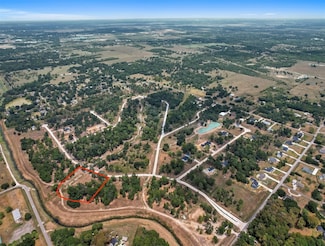 4802 Shadow Pond Ln, Alvin, TX 77511