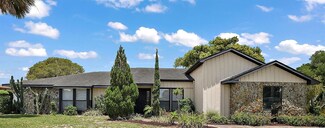 5245 Twin Palms Rd, Fruitland Park, FL 34731